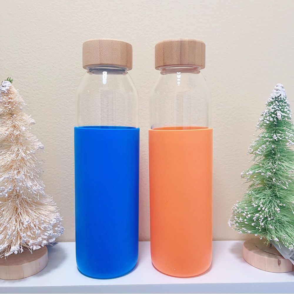 2x Reusable Glass Water Bottle With Bamboo Lid 18.5 oz